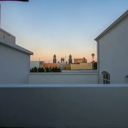 Roomtiques Guest house