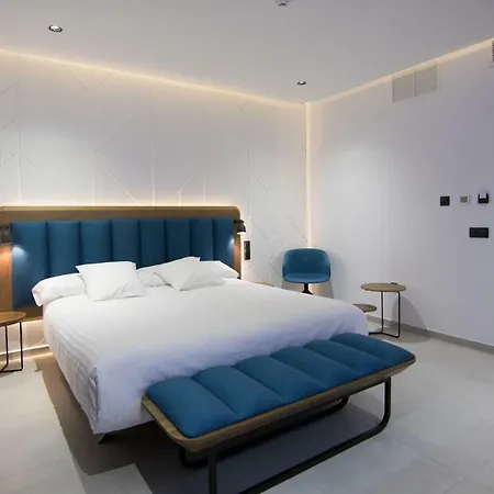 Roomtiques 3*