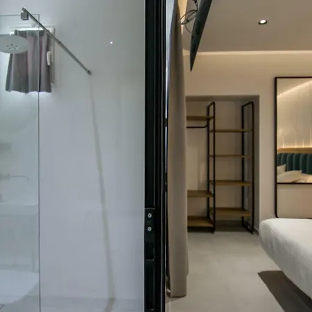 Roomtiques Guest house